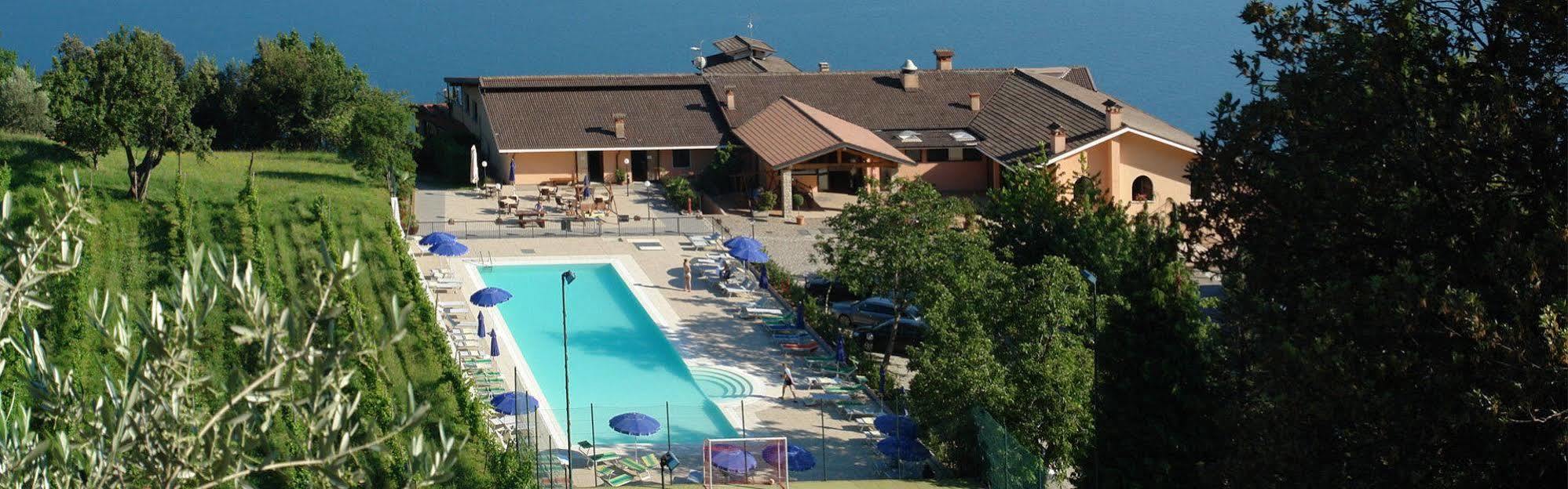 Park Hotel Zanzanù Tignale Esterno foto