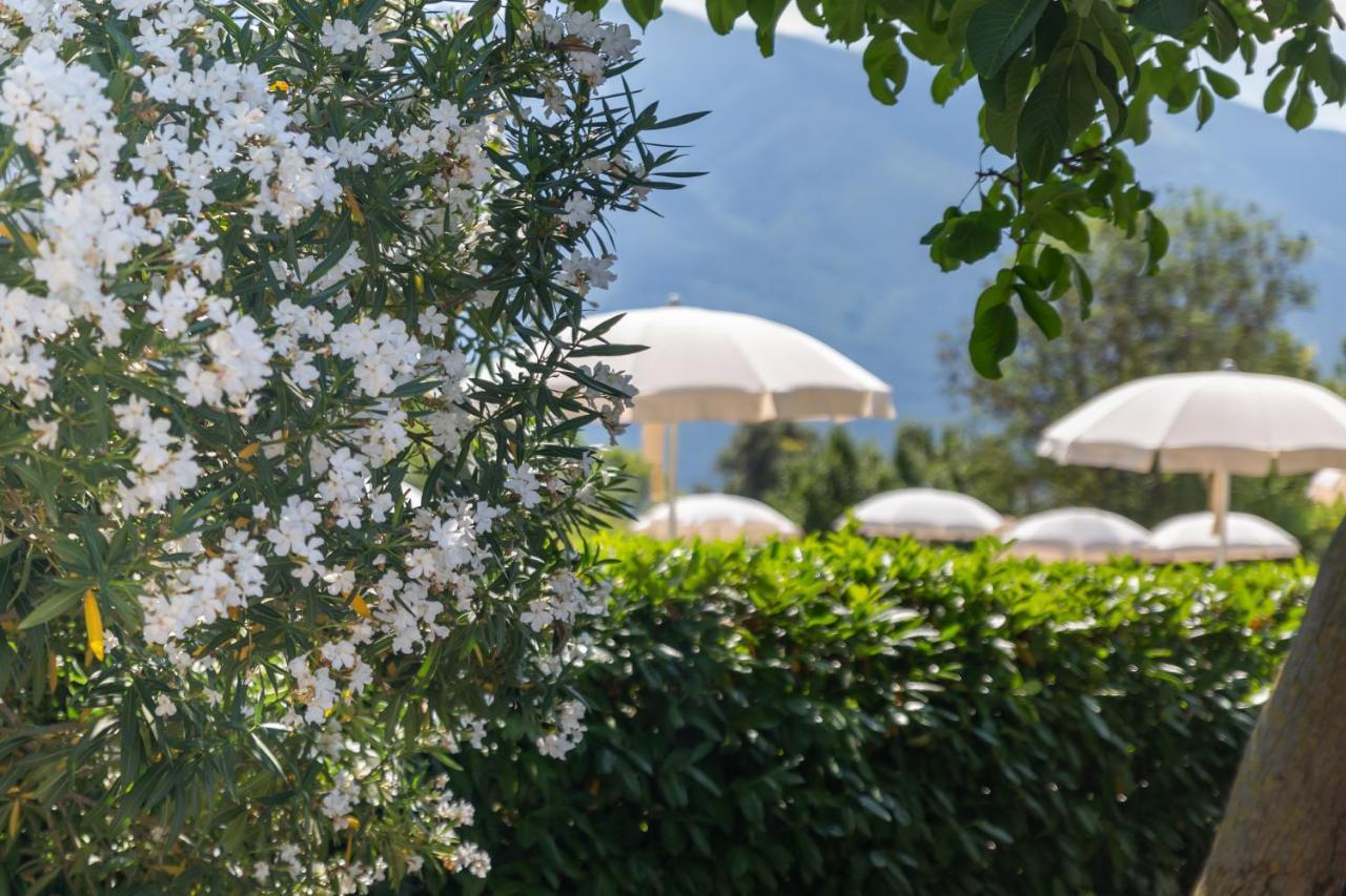 Park Hotel Zanzanù Tignale Esterno foto